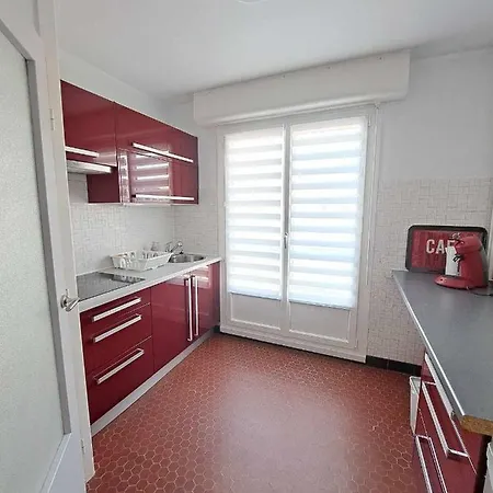 Charmant-appartement-centre-ville Апартаменты *